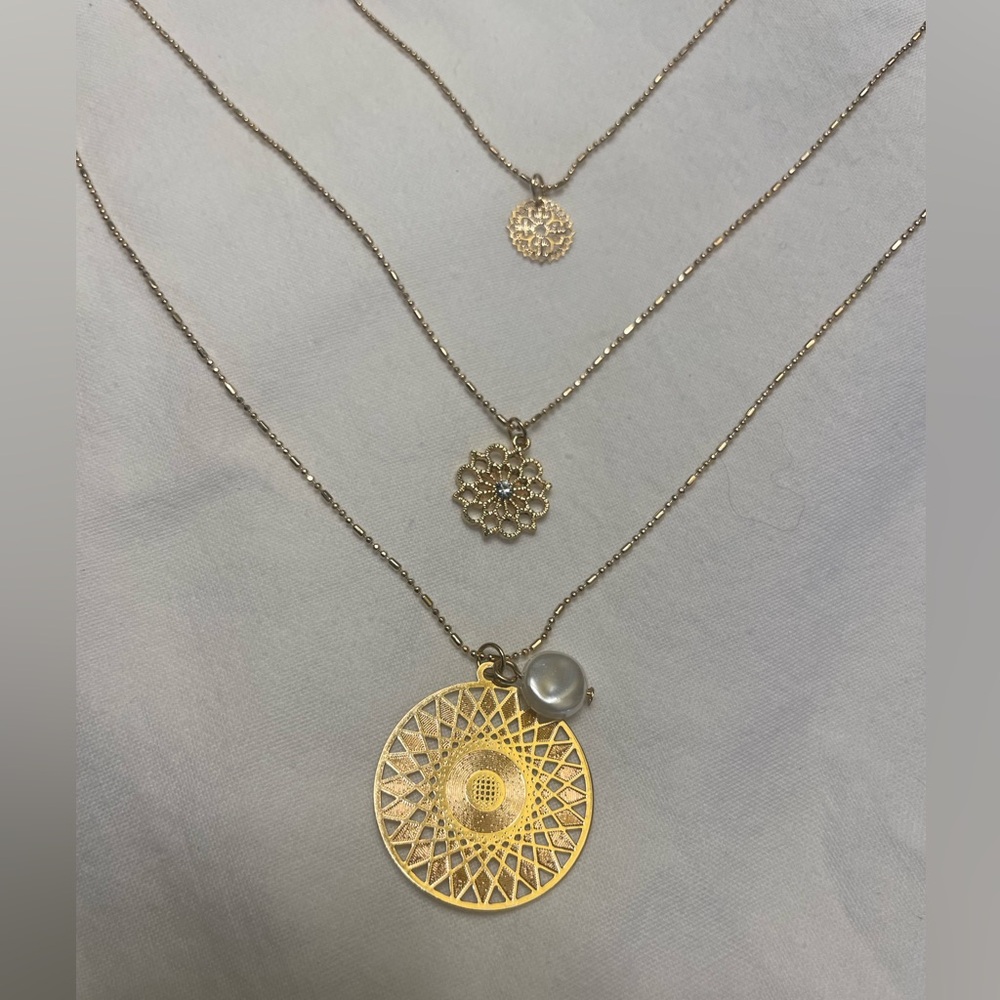 Charming Charlie Trio, 3 layer gold necklace with pearl and diamond. 15 in